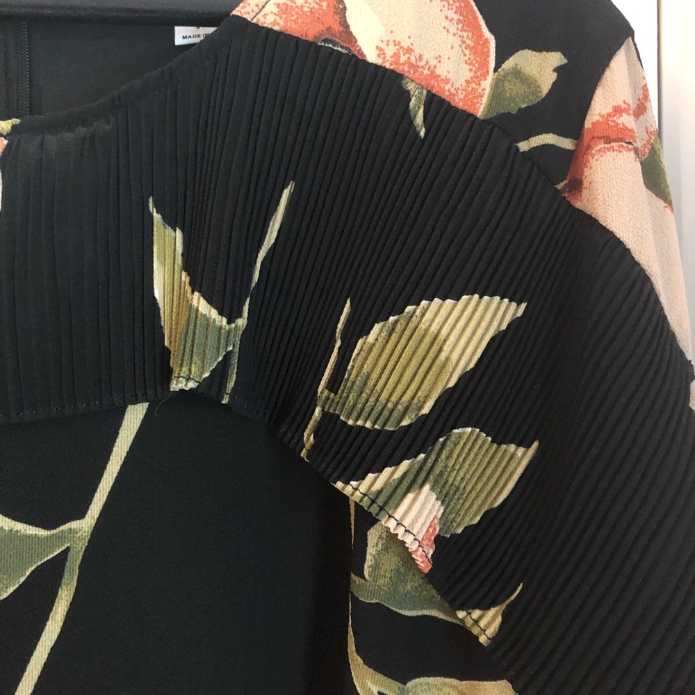 Quirky black floral shirt dress - size XL - LOVERICHE